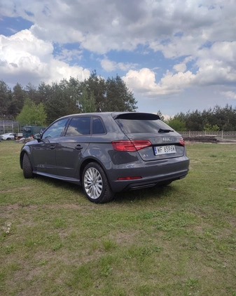 Audi A3 cena 74900 przebieg: 82000, rok produkcji 2018 z Sanok małe 22